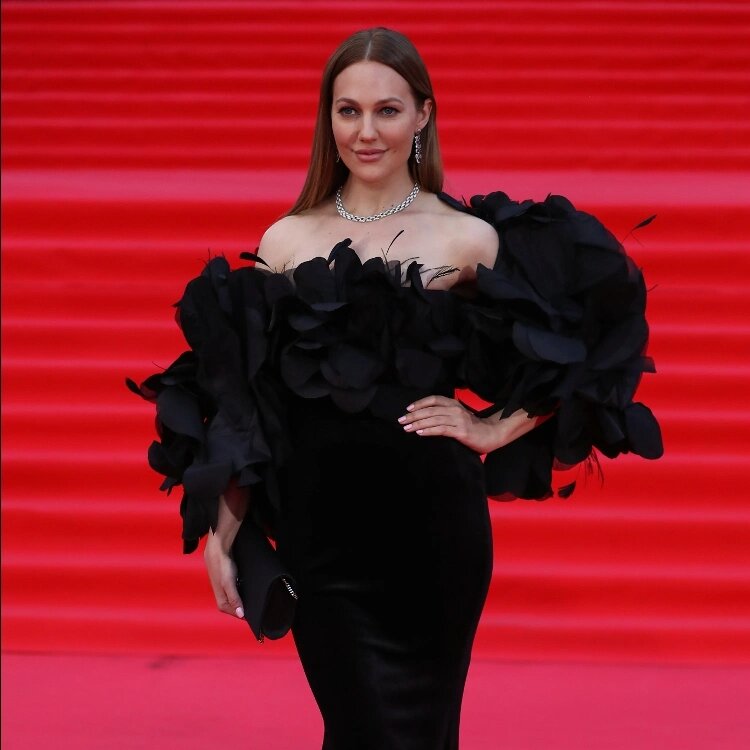 Актриса Мерьем Узерли, сыгравшая Хюррем-султан в сериале «Великолепный век»📷
