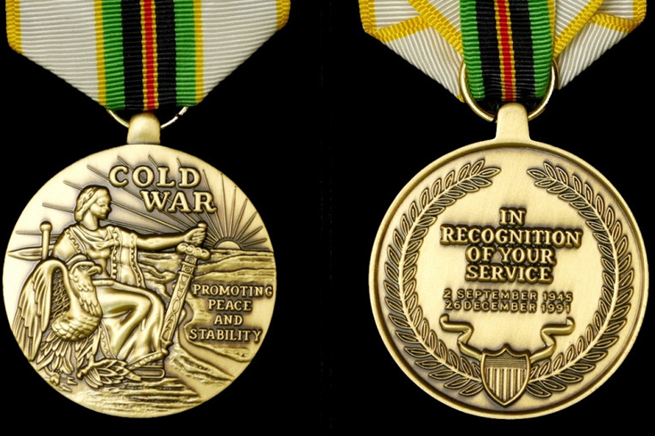 Медаль США за победу в "Холодной войне".2