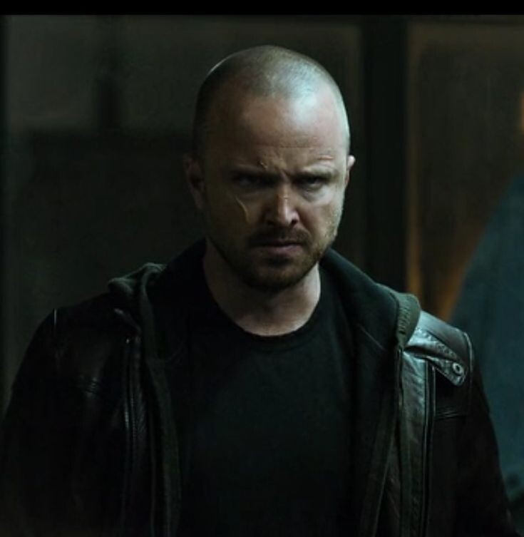 Глядя на этого Джесси Пинкмана (Аарон Пол), сложно представить его тем самым хулиганом старшекласнником из первого сезона сериала.