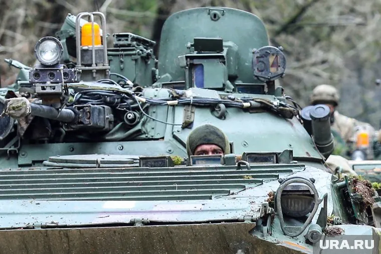 ВСУ задействовали военную технику в попытке провести контратаку в Курской области
Фото: U.S. Army National Guard / Staff Sgt. Ron Lee