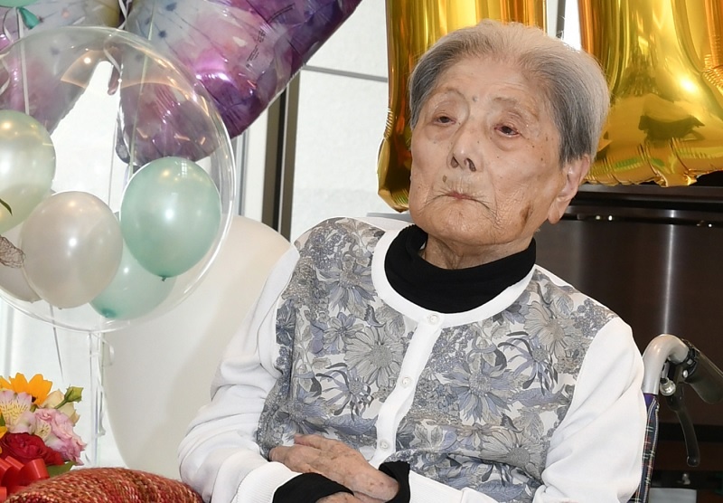 Томико Итоока