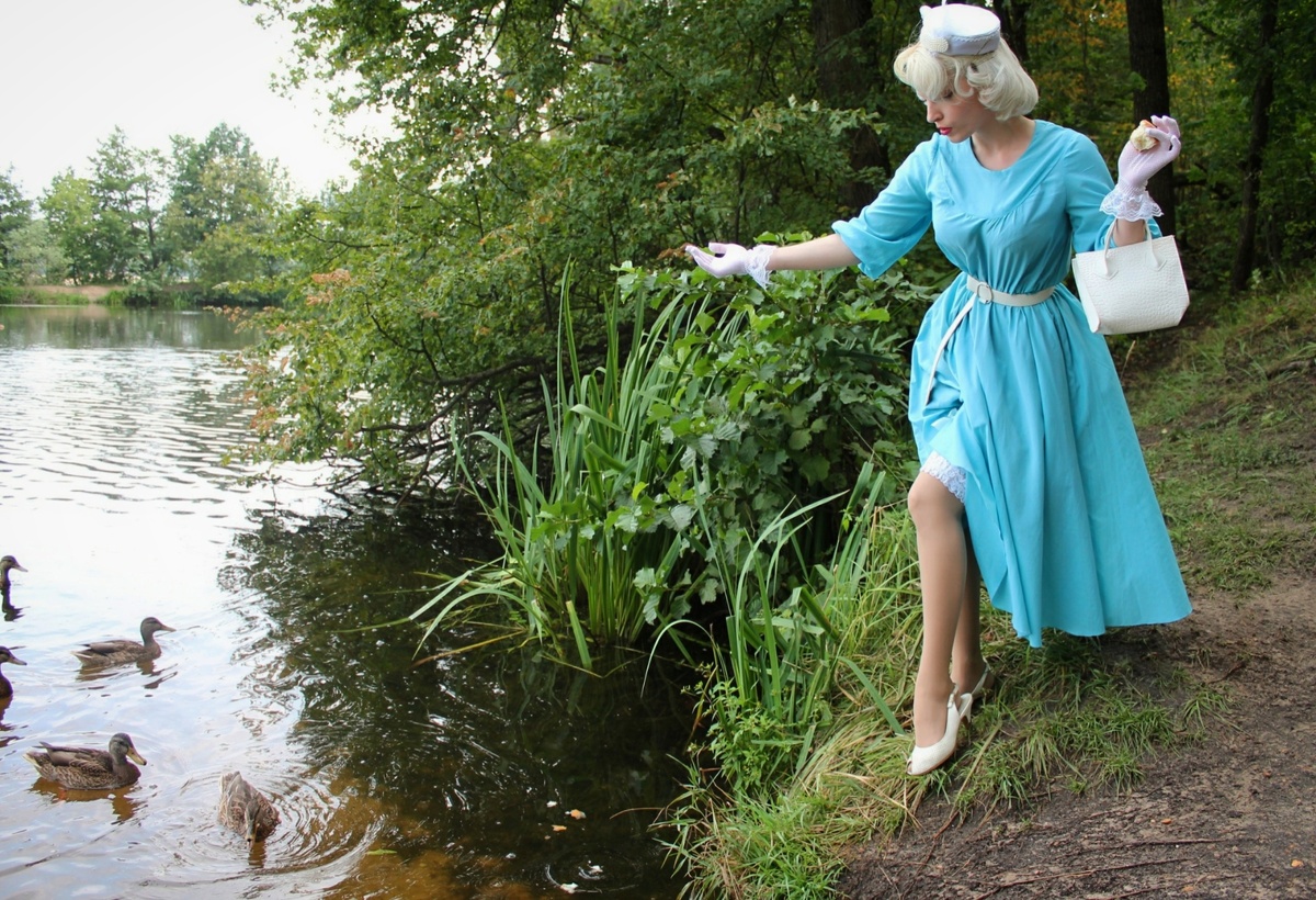 Кормление уточек.