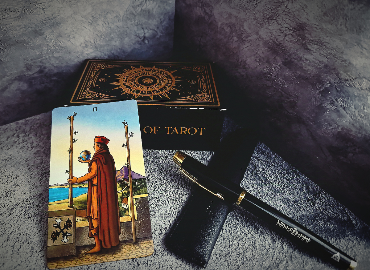 Двойка жезлов