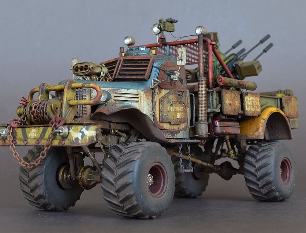 Гантрак постапокалипсиса. Масштаб: 1/35. Производители: "Звезда", "Восточный Экспресс", "Тамия". Автор Клим Мальчугин, г.Гродно, Белоруссия