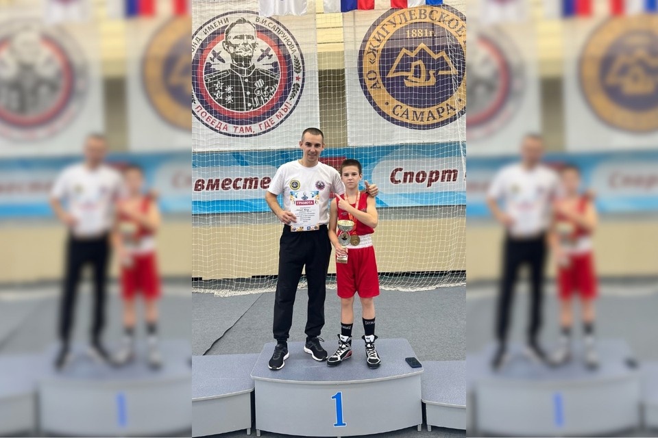    Станислав Кузнецов и его старший сын Демид. Предоставлено героем публикации