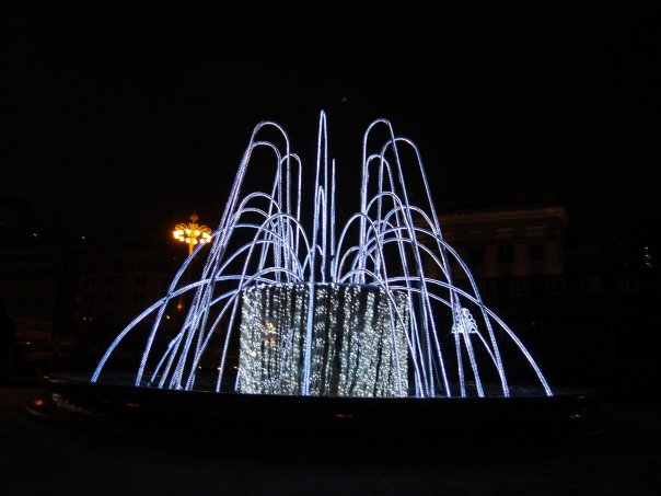 2009г. Фонтан на площади у Большого и Малого театров