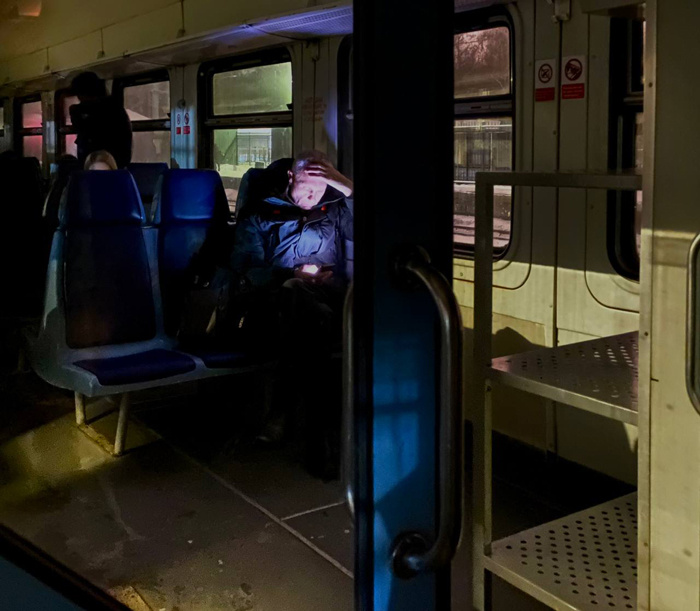 Вагон без света