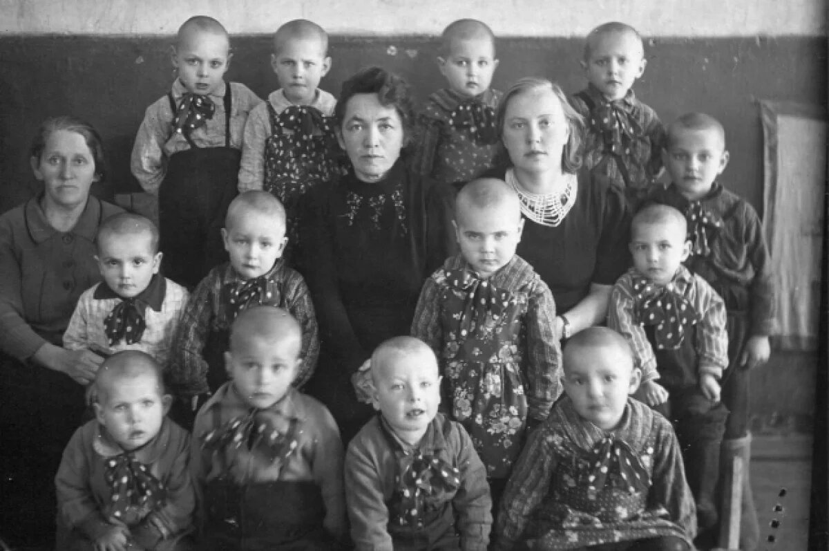    Спасали будущее.