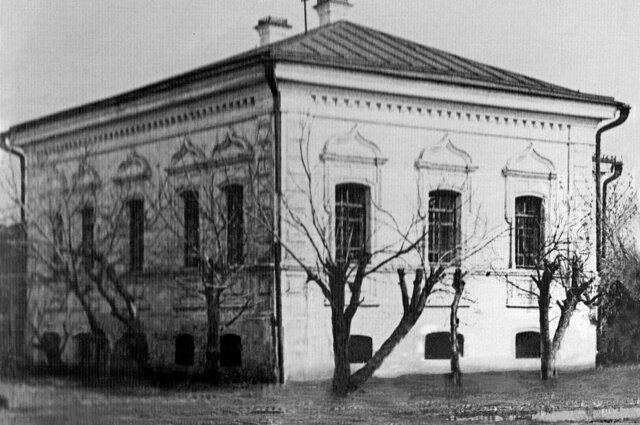     Детский дом в селе Ембаево у мечети. Фото: Личный архив/ Нэля Файзуллина