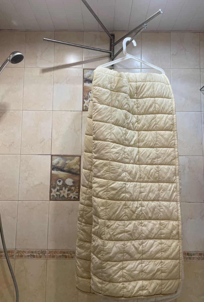 Сохнет моё покрывало