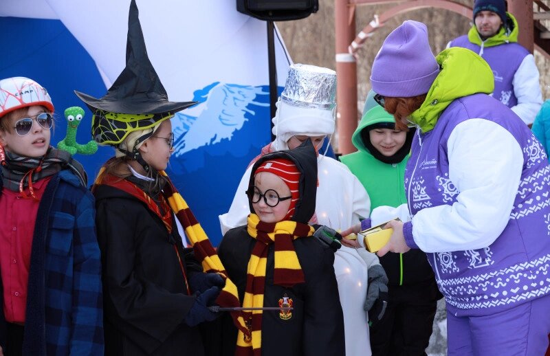    Карнавальный спуск с Морозной. Фото: Администрация Елизовского муниципального района