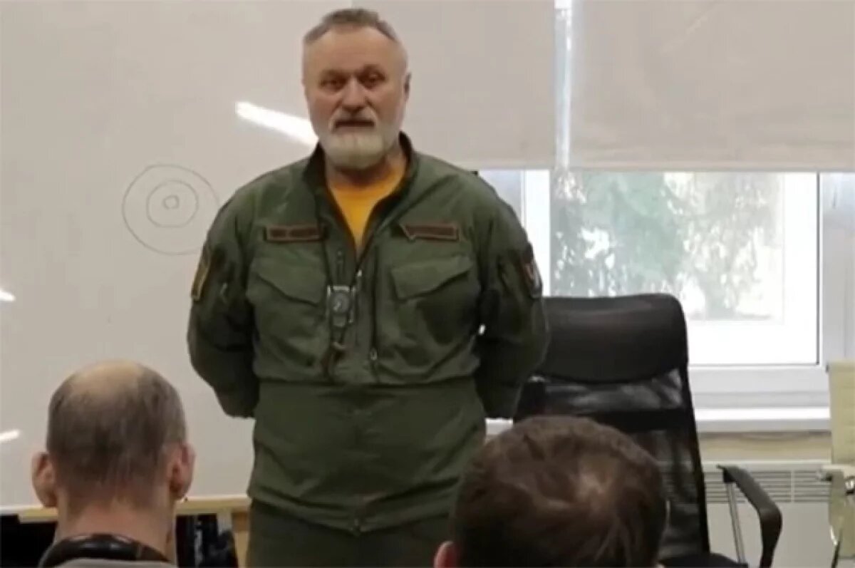    Олег Гегельский.