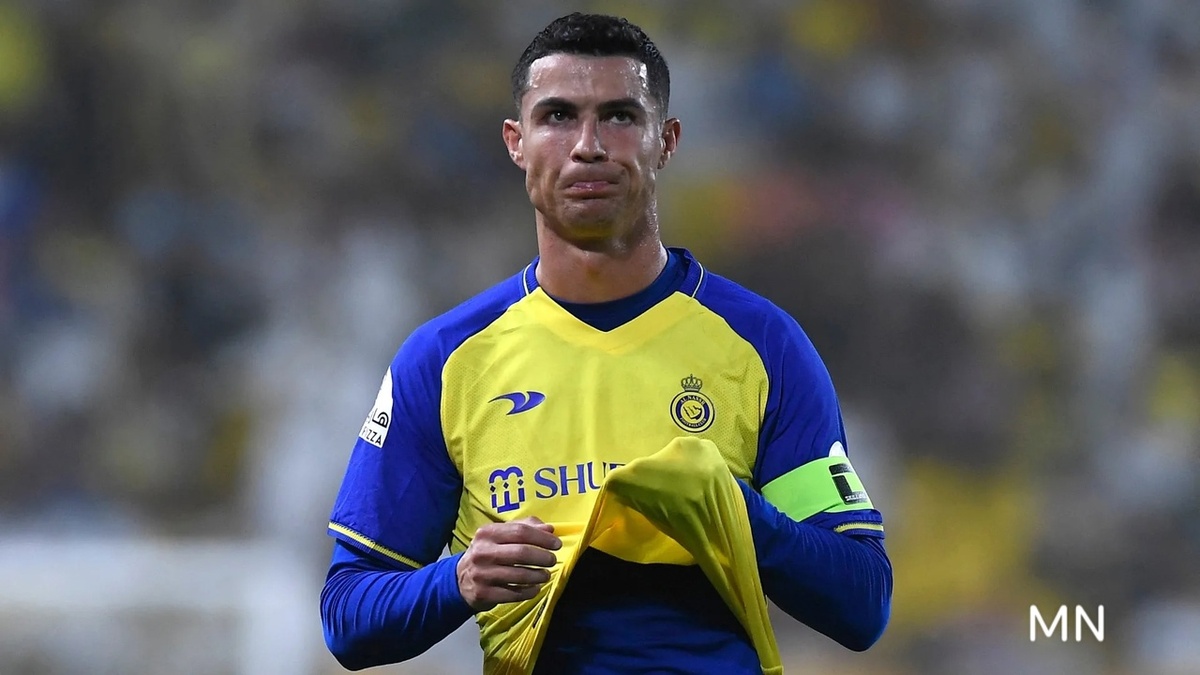 Криштиану Роналду душ Сантуш Авейру (фото: Sky Sports)