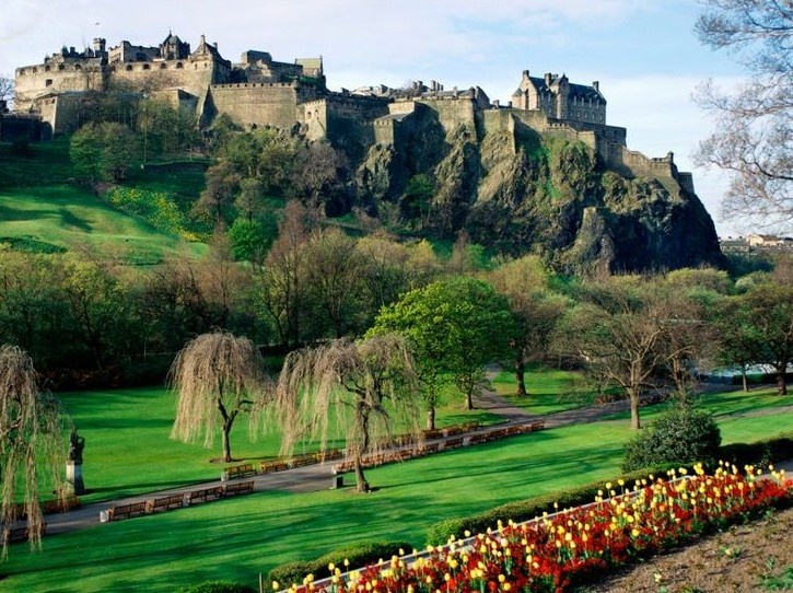 Эдинбургский замок