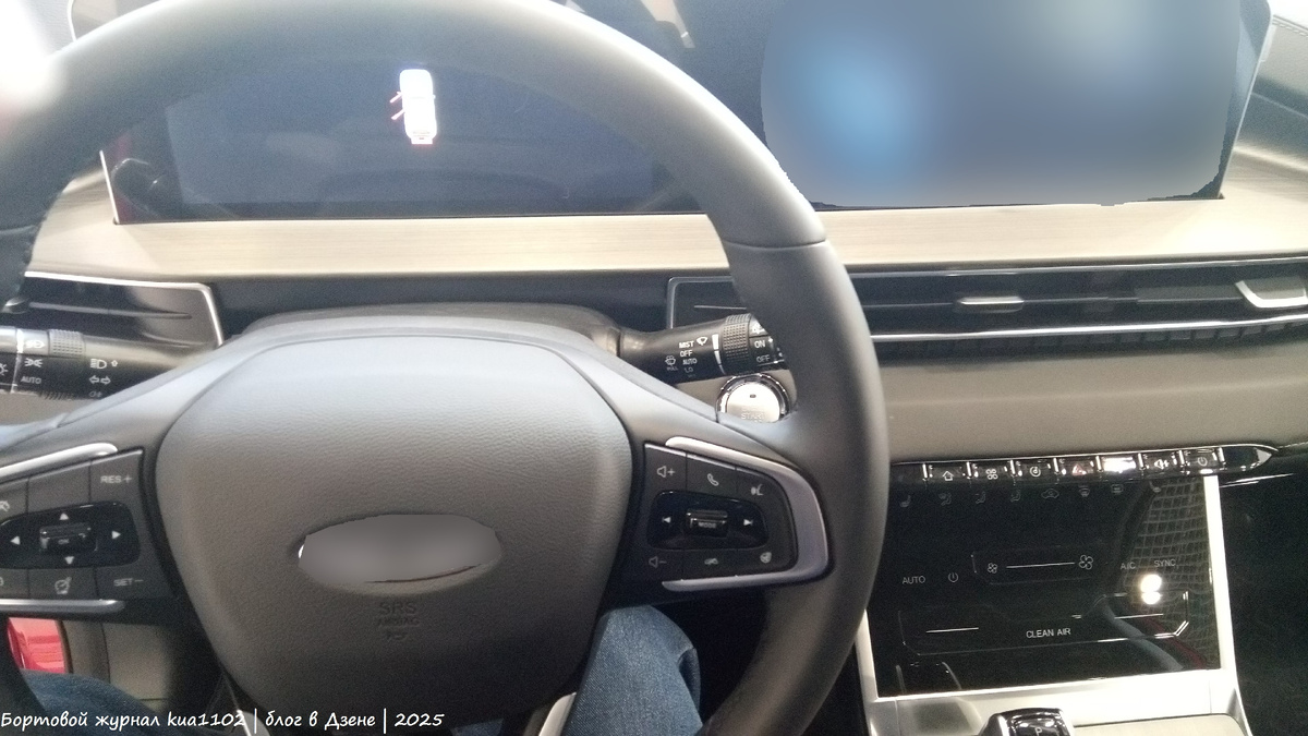 Водительское место в Chery Tiggo 4. Автор фотографии kua1102