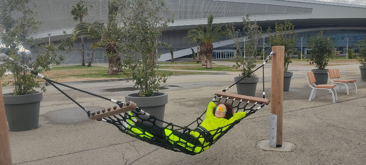 На этой неделе мы научимся достигать целей без спешки и агрессии. Отложите на время свои амбиции и стремление к немедленному результату.