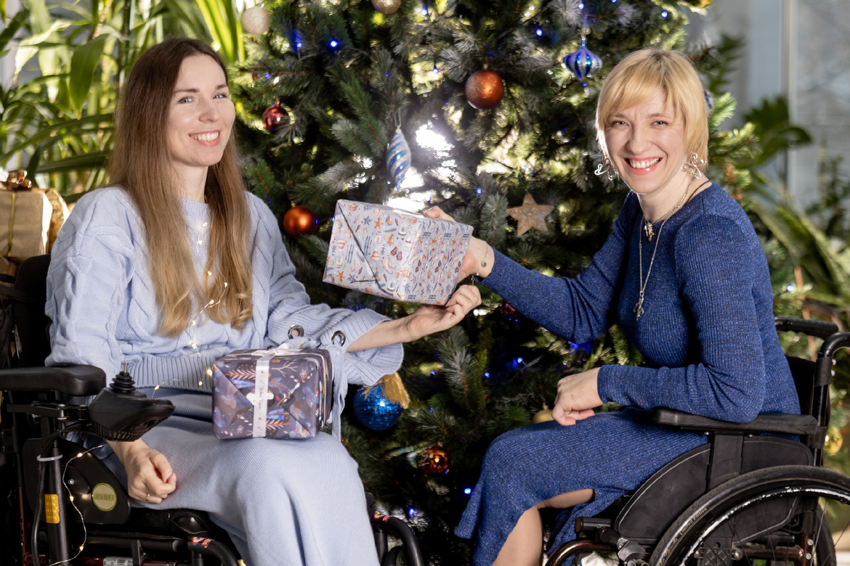 С подружкой Машей