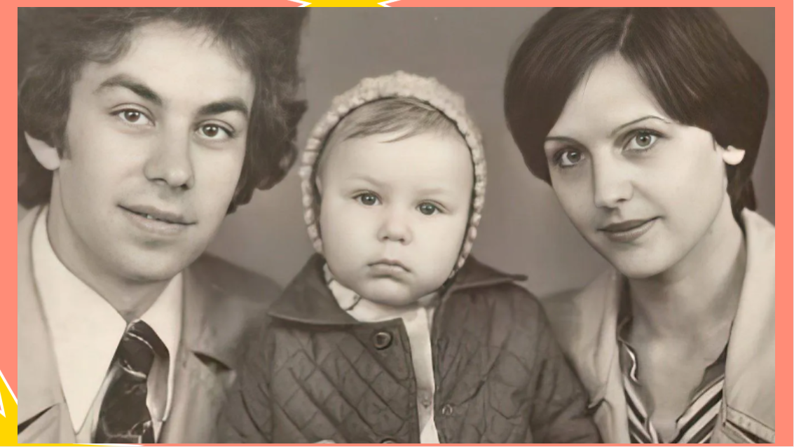 Дмитрий с родителями/ фото https://78.ru