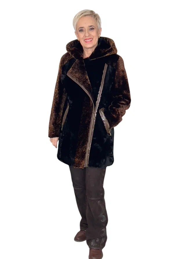  Переделка двух изделий из меха овчины в одно. Ателье Ирины Берзиной