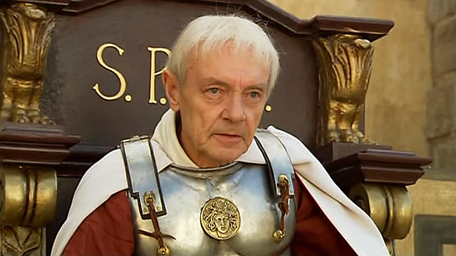 Кирилл Лавров в роли Понтия Пилата. Фильм «Мастер и Маргарита» 2005 г.