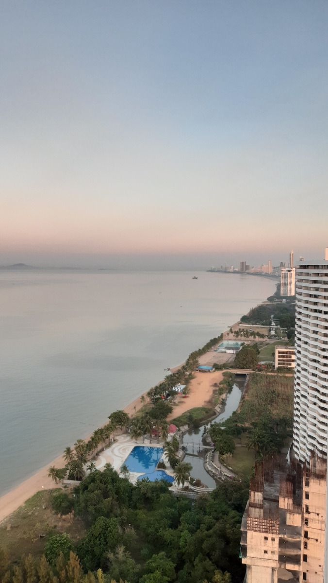 Вид с балкона.