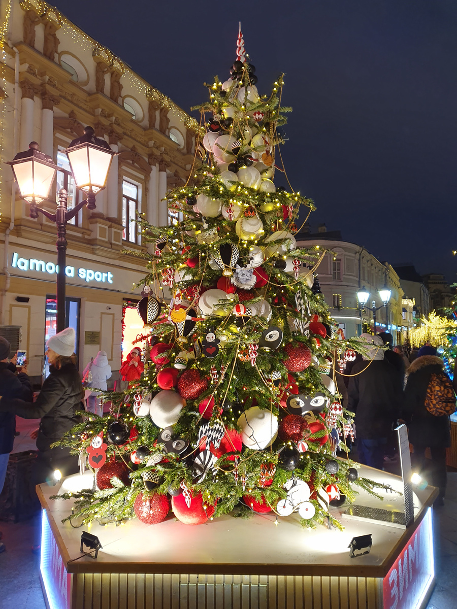 Ёлка от BOTROIS