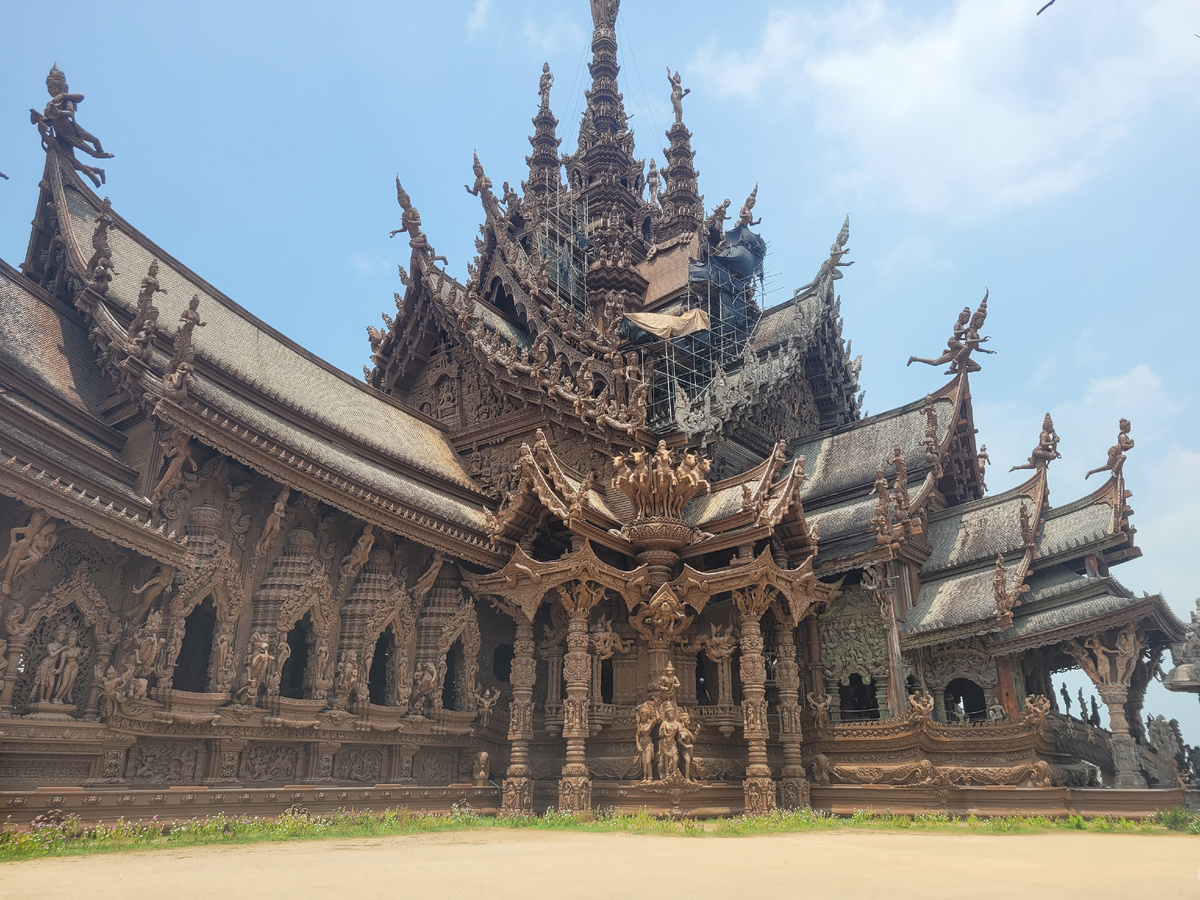 Храм Истины