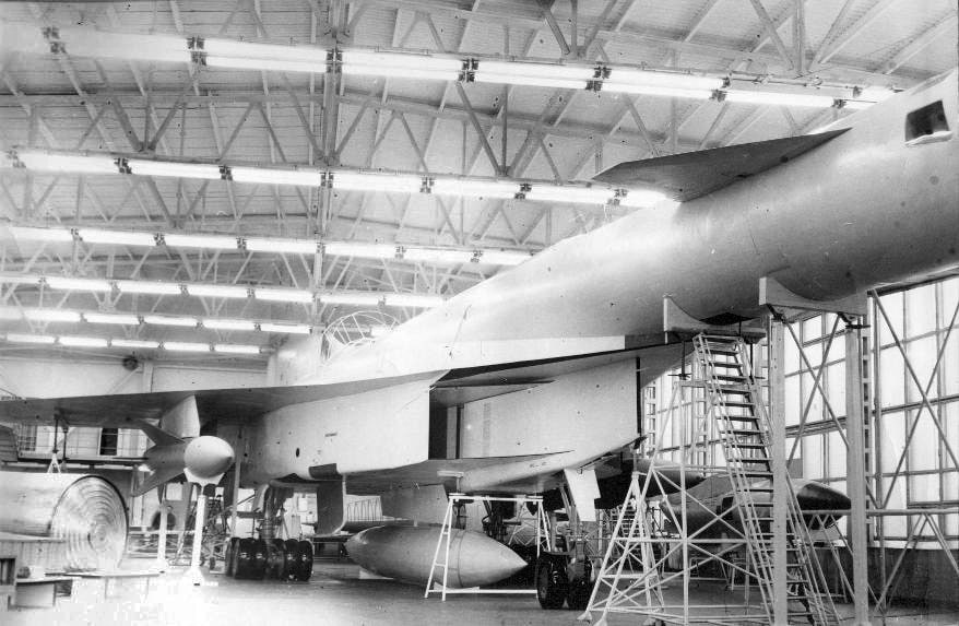 Х-45 под макетом Т-4. 1965 год
