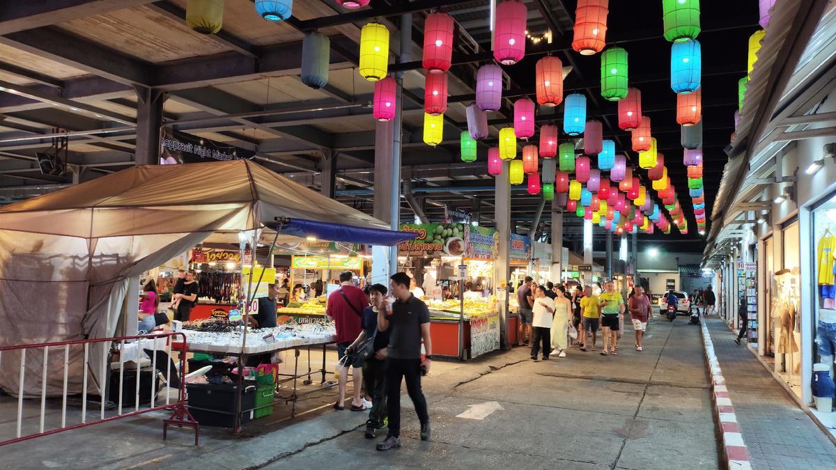Ночной рынок Паттайя