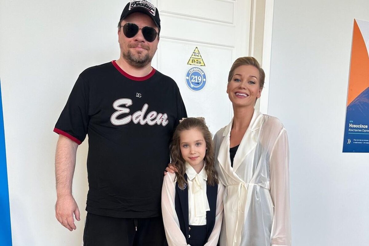    Гарик Харламов с бывшей женой и дочкой Социальные сети