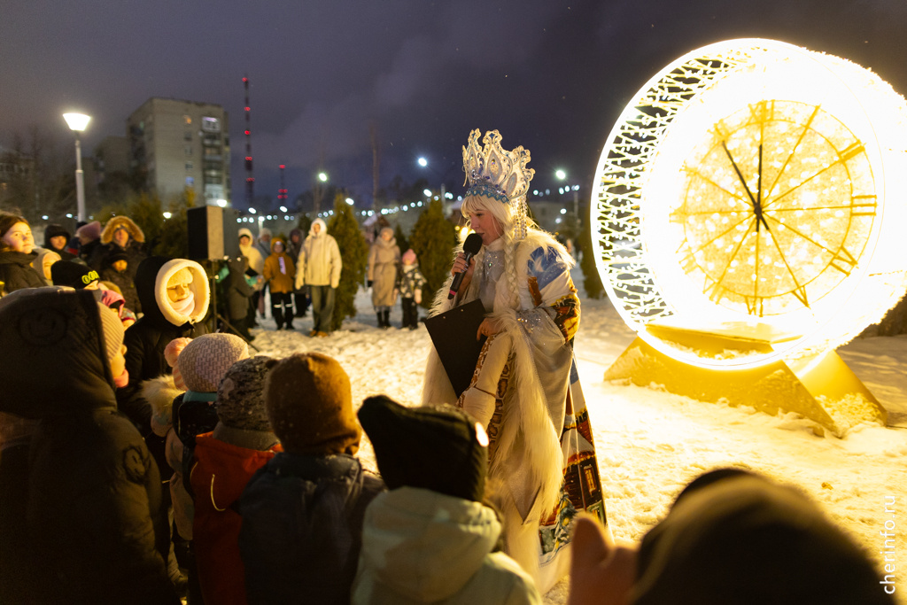    Интерактивная программа "Встречаем вместе Рождество" пройдет на площади Молодежи 7 января