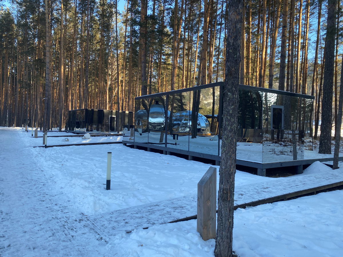 Фото наших зеркальных домов.