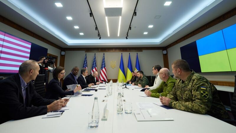    Блинкен и другие члены администрации Байдена обо многом договаривались с Зеленским... ФОТО: Ukrainian Presidential Office/ Global Look Press