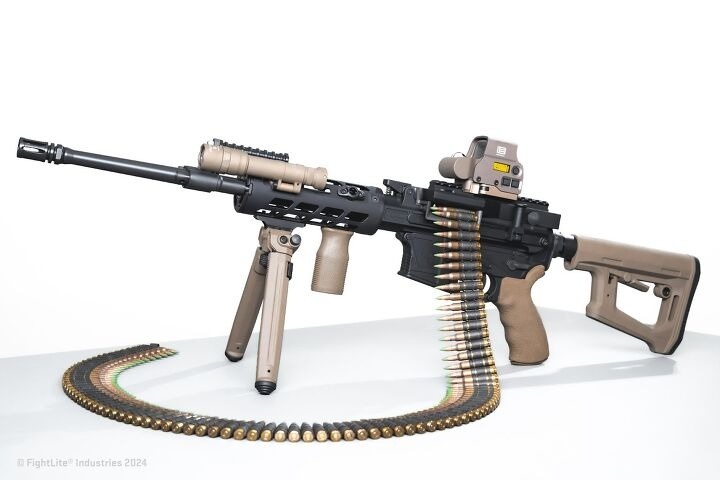 Новая верхняя часть ствольной коробки от FightLite