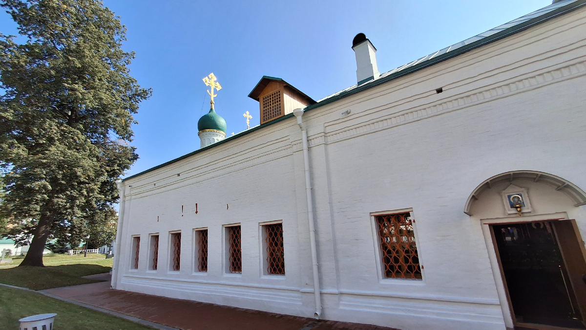 Храм Святителя Амвросия Медиоланского (Амвросиевская церковь). Конец XVI-XVII век