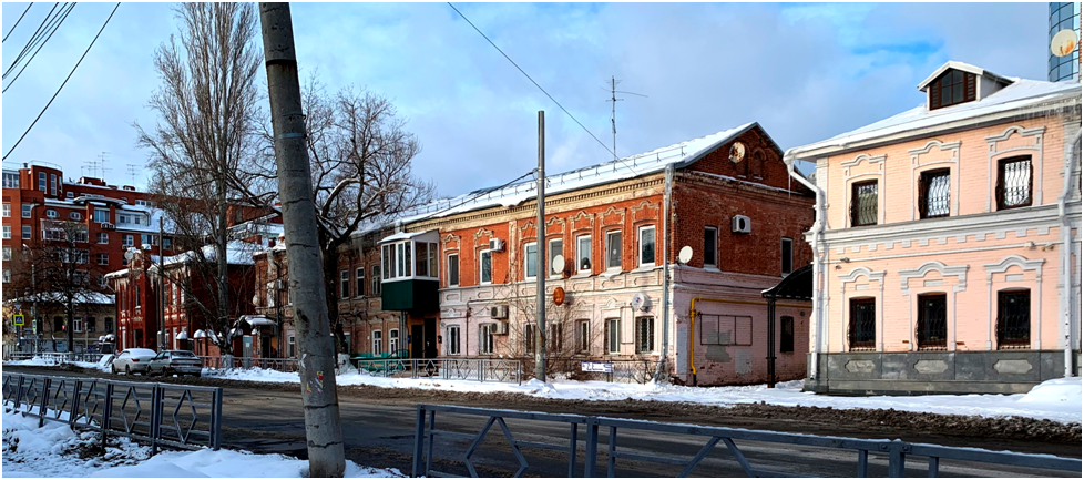 До 1915-го года все дома, начиная от перекрестка, относились к усадьбе М.М. Гордеева  Фото автора