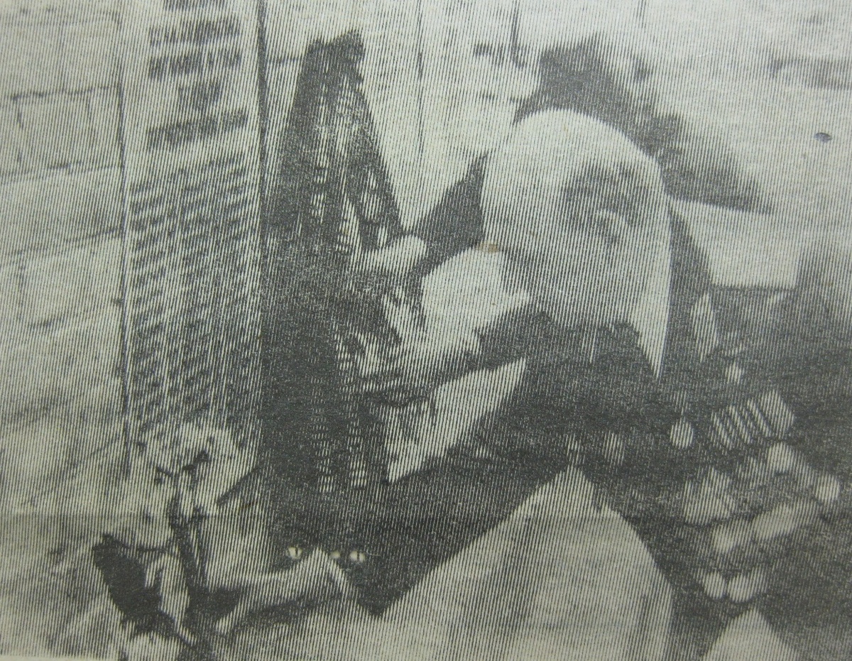 1985 год, возложение цветов к Стене Памяти