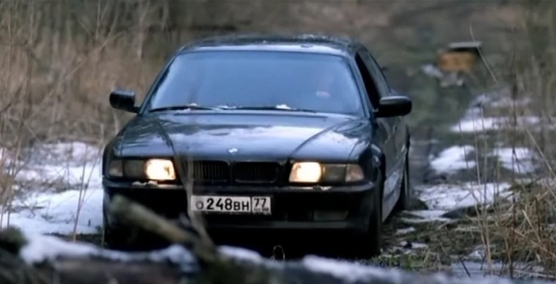 Кадр из фильма «Бумер»