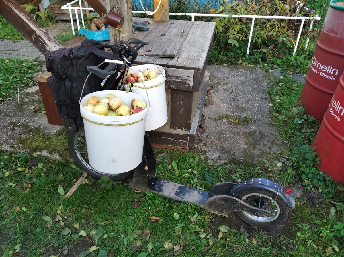 Максимальная загрузка - 2 ведра по 20 л и рюкзак на те же 20. Взлёт с последней плиты!