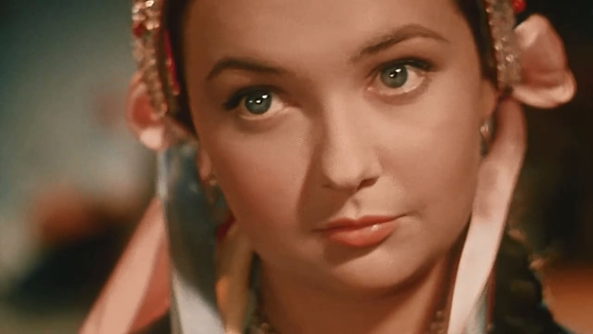 Оксана (Людмила Мызникова) 