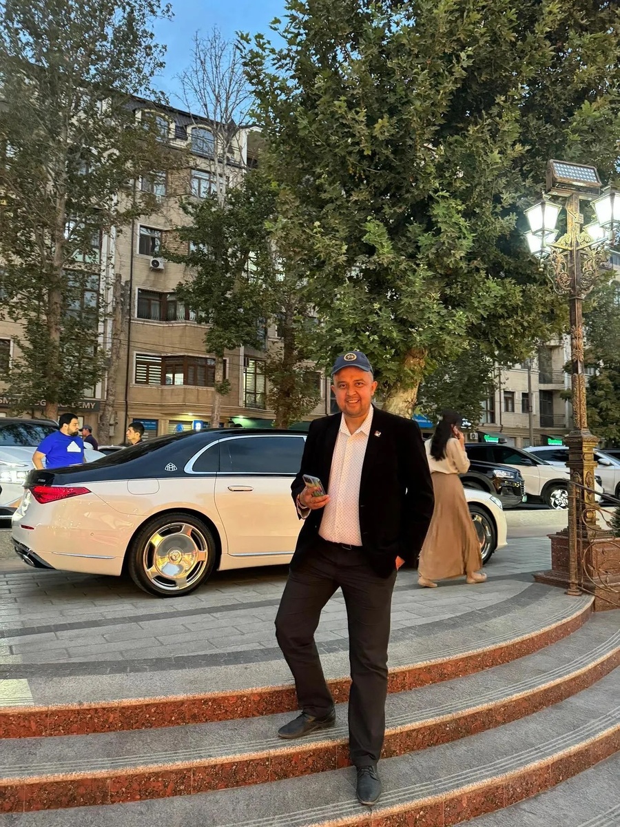 Комил Олимович на позитиве 