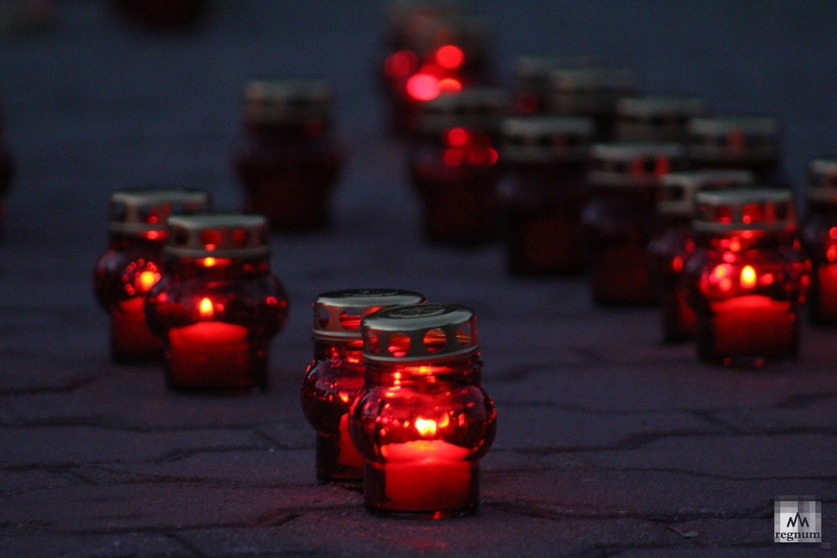    Траур / Источник: Зоя Емельянова © ИА REGNUM