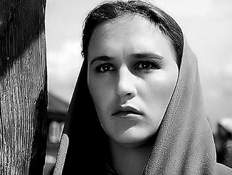 (https://cdn.culture.ru/images/0fd093e6-bc8e-5ea7-af60-19cfce72ff37 Нонна Мордюкова)