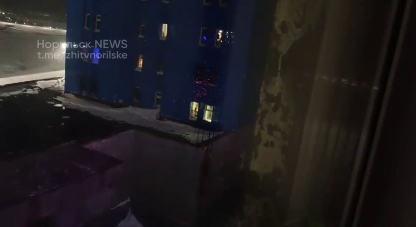     Норильчанину грозит штраф до 15 тысяч рублей за запуск салюта из окна многоэтажки