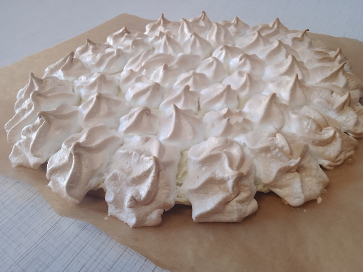 Очень вкусный, нежный, не приторный тортик-пирог. 