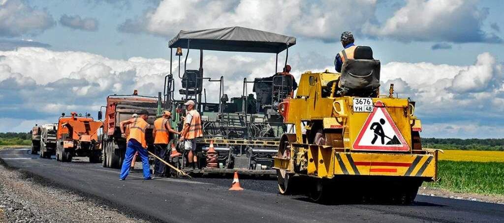 БОЛЕЕ 6 МИЛЛИАРДОВ РУБЛЕЙ ВЫДЕЛЯТ НА ДОРОЖНЫЕ ПРОЕКТЫ В САНКТ-ПЕТЕРБУРГЕ
