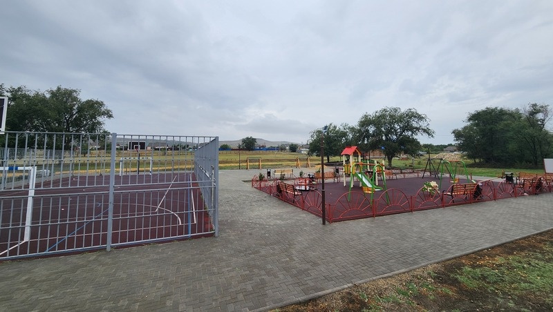    Территория вокруг ДК Фото: Администрация Петровского округа