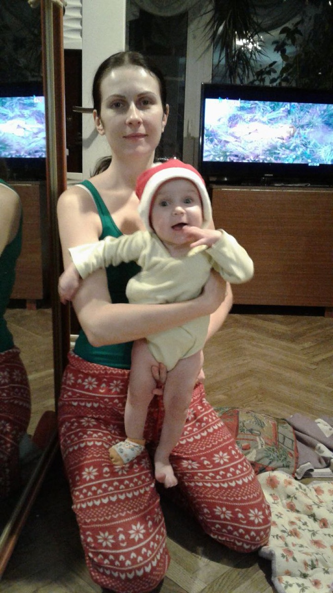 Январь 2018, дочке 6 месяцев, мы у мамы