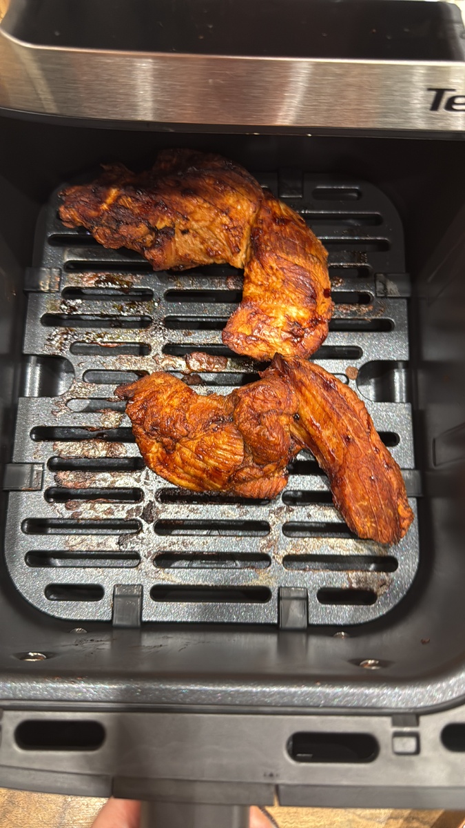 Курица "Перегриль" - сытный обед седьмой день подряд.