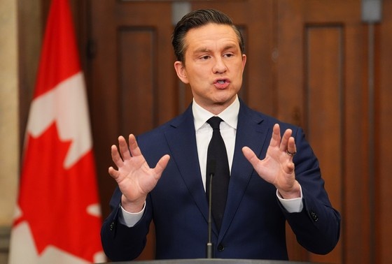    Канадский политик Пьер Пуальевр